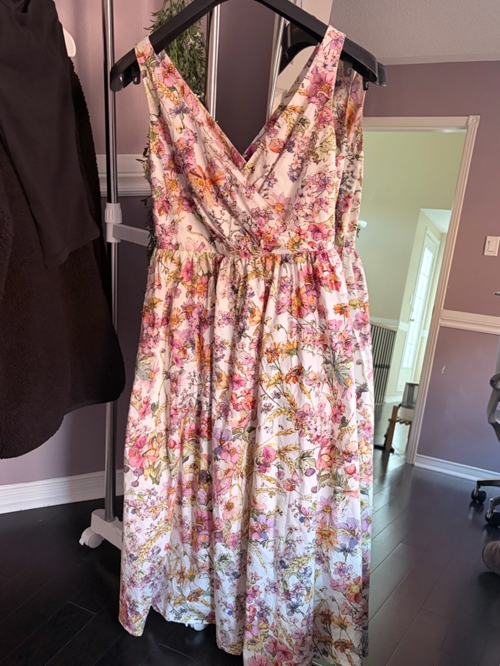 Floral V-Neck Sleeveless Midi / Long Dress Size 40